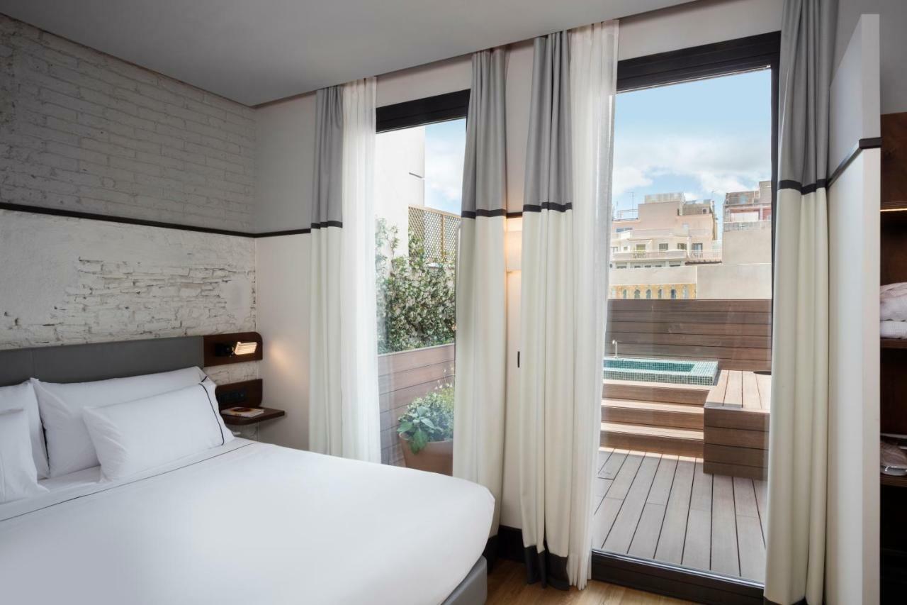 Praktik Essens Barcelona Exterior foto